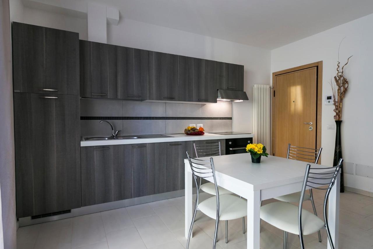Residenza Riva Azzurra Rimini Exterior foto